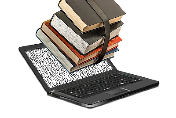 Alumni Email, Library Access, and Other Benefits After You Graduate