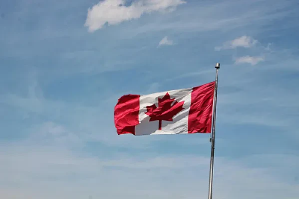 Australia or Canada: Comparing Visa Approval Odds and Post-Study Work for Vietnamese Students
