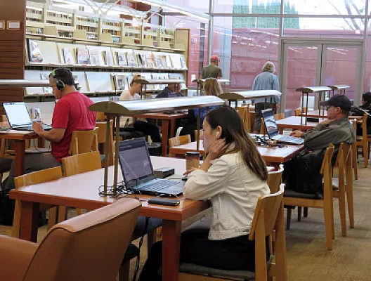 Avoiding Predatory Journals: A Publishing Guide for ASEAN Graduate Students