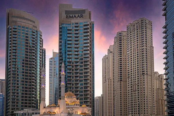 Branch Campuses in Dubai and Abu Dhabi: What a Canadian Applicant Should Know First