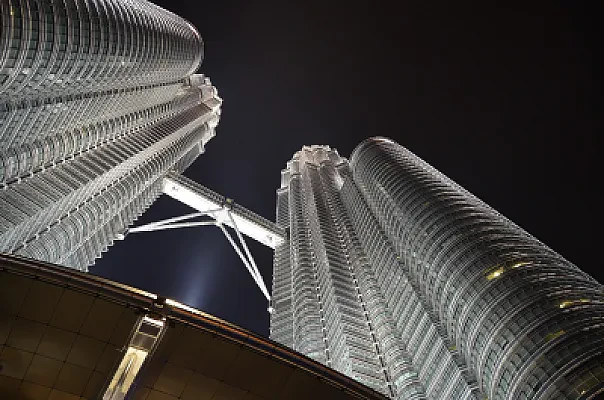 Foreign University Branch Campuses in Malaysia: Fees, Degree Recognition and Career Value