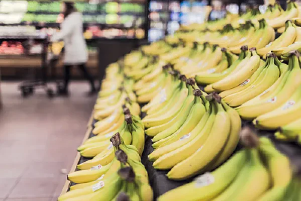 Cooking on a Student Budget Abroad: Grocery Shopping and Meal Planning Tips for ASEAN Students