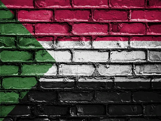 How Displaced Sudanese Students Can Continue Their Education During the War