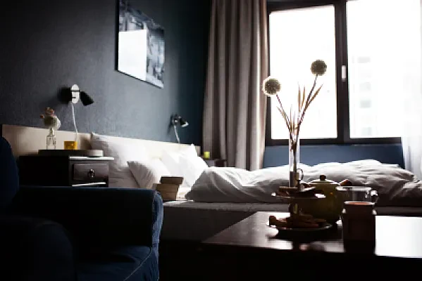 Choosing a Dorm Room Type: Suites, Doubles, and Triples Explained