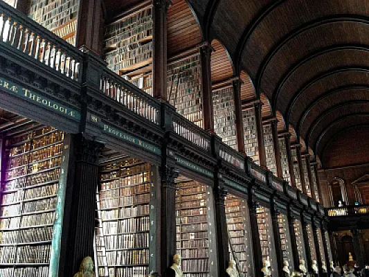 Full Degrees in Ireland for American Students