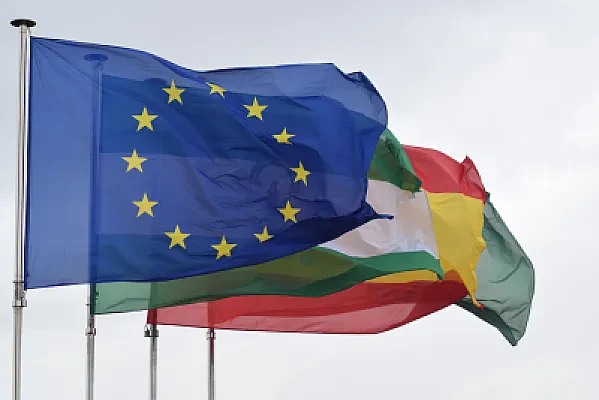 How Canadian Employers Read a European Three Year Bachelor's Degree