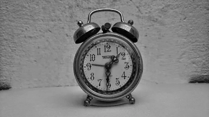 How Long US Graduate Programs Take to Decide: Waitlists and Rolling Admission
