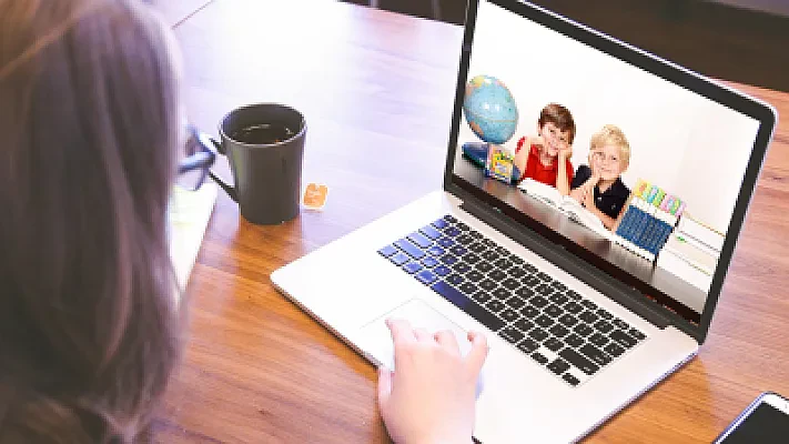 How Micro-Credentials Stack Into a Diploma or Degree in Canada