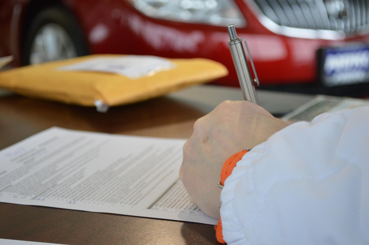 How to File a Complaint Against a Student Loan Servicer