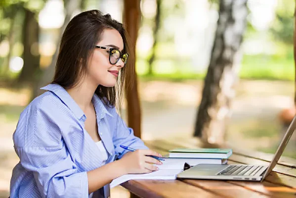 How to Find a Co-op or Internship Placement Without a Formal University Co-op Program