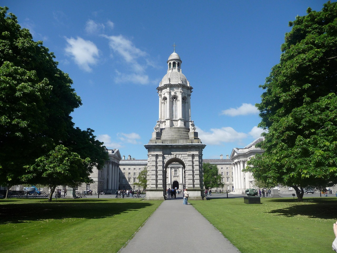 Ireland vs the UK After Brexit: Where Should EU Students Study