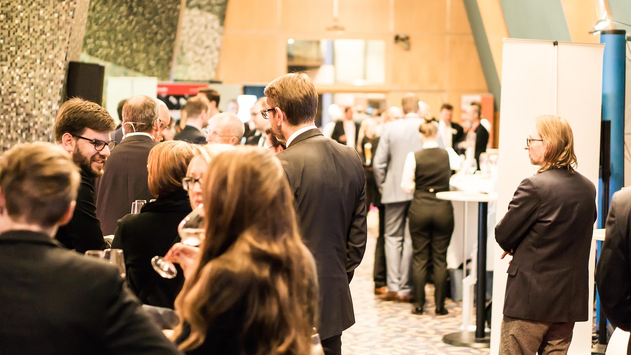 Joining and Using Your University Alumni Network After Graduation
