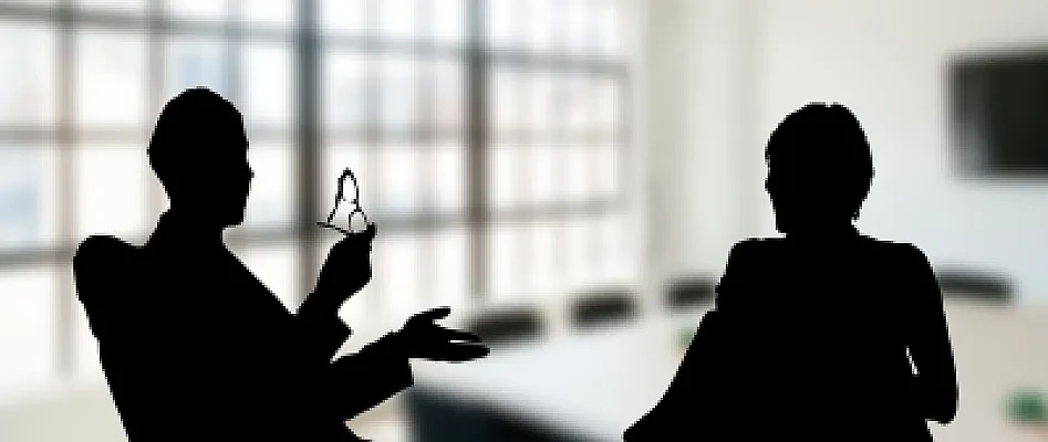 Junior Year Internships and Why They Set Up Return Offers