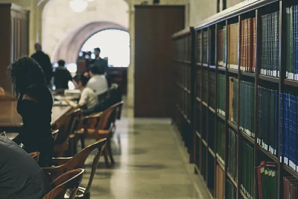 Masters and PhD Study in Kenya: Admission, Costs and Funding