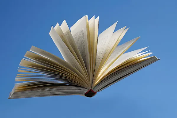 Ordering Your Transcript and Parchment After Convocation: Timelines and Common Delays