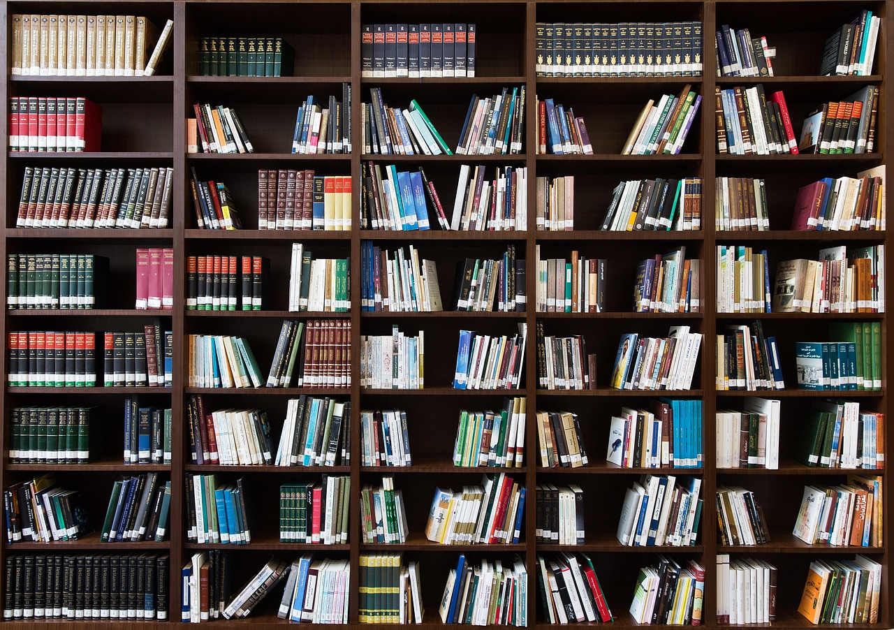 Plan A vs Plan B: Thesis and Research Requirements for Thai Master's Degrees