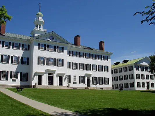 Public Universities and Colleges in New Hampshire: Systems, Flagships and How Admission Works