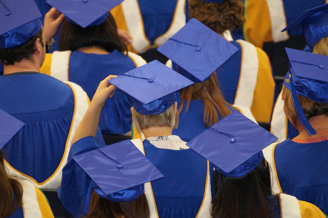 Scholarships and Student Financial Aid in Czechia
