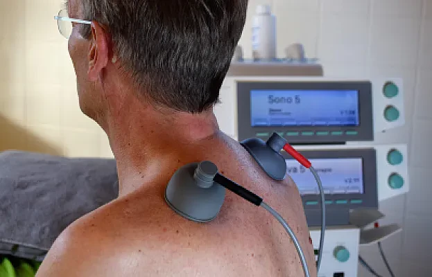 Comprehensive sickness insurance: the EU free-movement health cover requirement explained