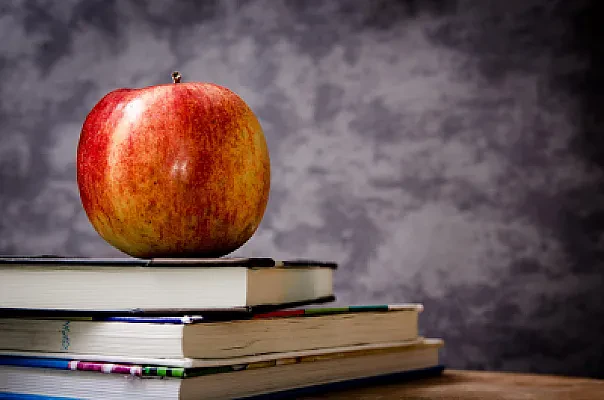 Stackable Credentials: Building a Degree One Certificate at a Time