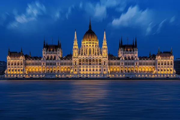 Studying in Budapest: universities, costs, housing and student life
