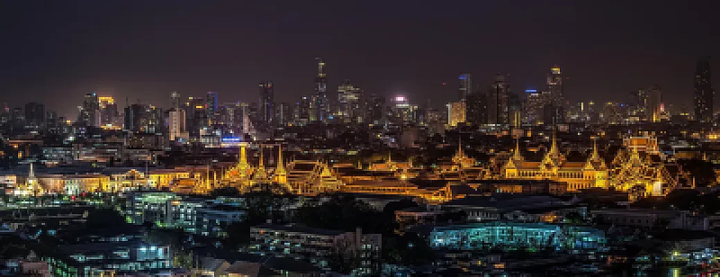 Returning Home to Thailand: Job Market for Graduates of Foreign Universities