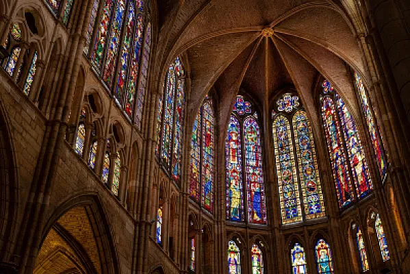 Theology and Religious Studies Degrees in Europe: Ecclesiastical and Secular Paths