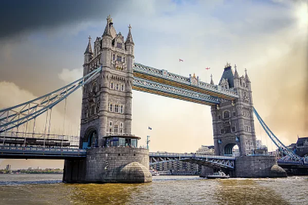 US Student Visa from the UK: Documents, Interview, and Common Refusals