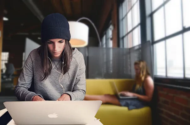 Werkstudent contracts in Germany: hours, pay, and student status rules explained