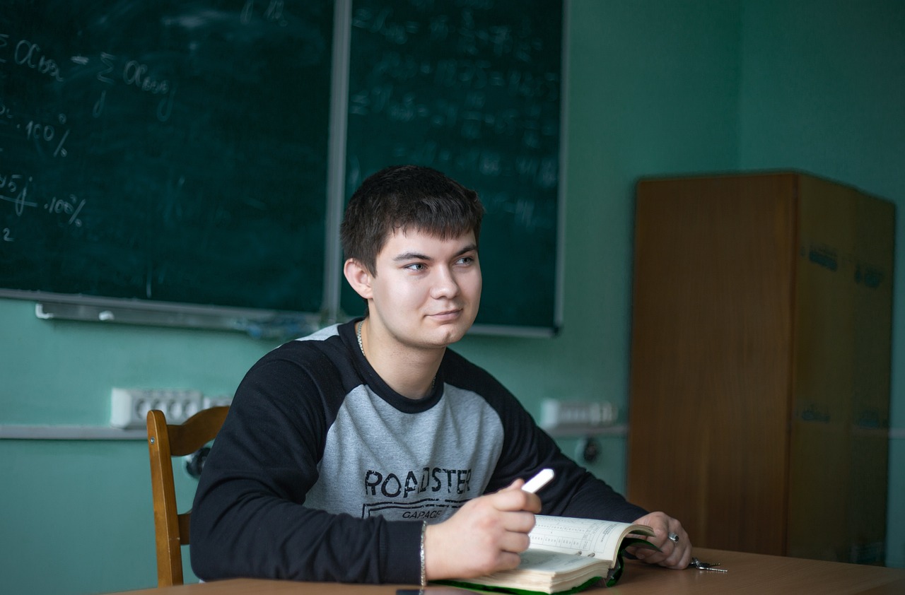 What Happens When a Federal Student Loan Becomes Delinquent