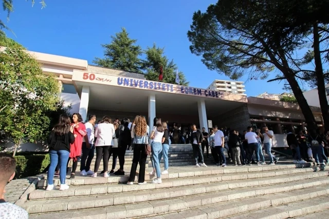 Eqrem Çabej University campus and surroundings