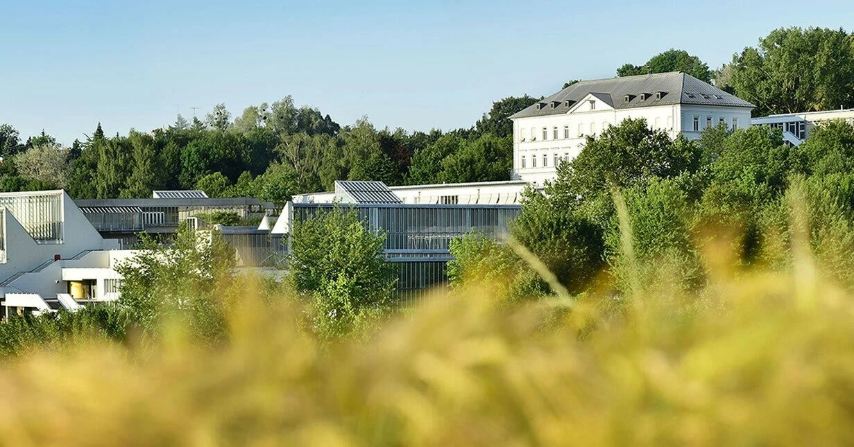 Approach to Private Pädagogische Hochschule der Diözese Linz campus