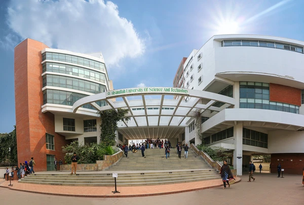The Ahsanullah University of Science and Technology campus grounds