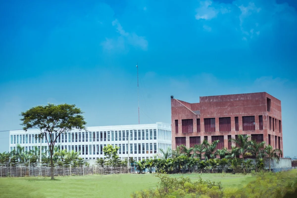 Students at Dhaka International University