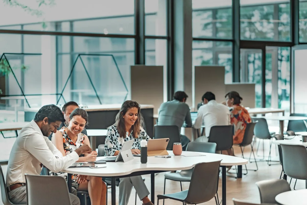 Antwerp Management School institutional setting
