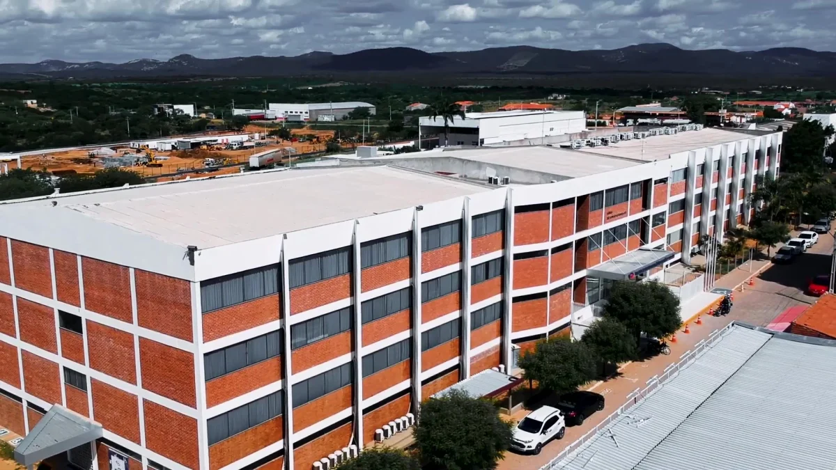 The Faculty for the Integration of the Sertão campus grounds