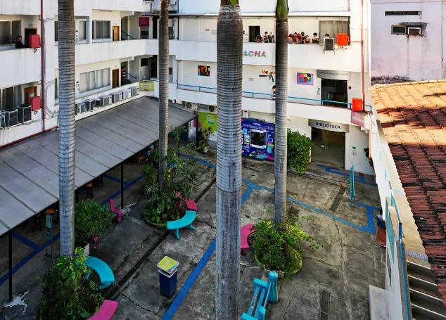 Hélio Alonso Integrated Faculties institutional building