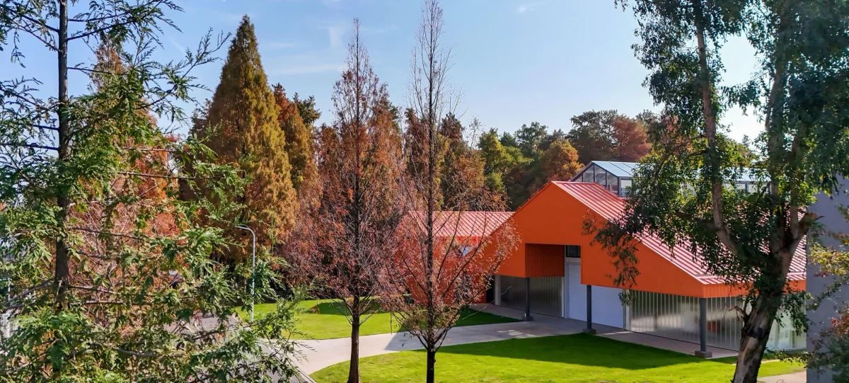 Huazhong Agricultural University community on campus