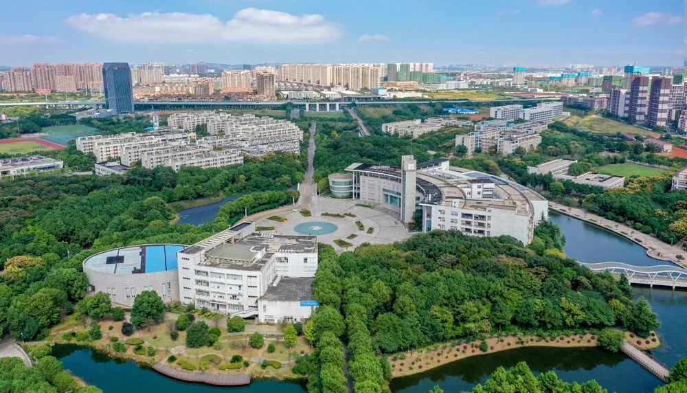 Students at Hubei University Of Economics