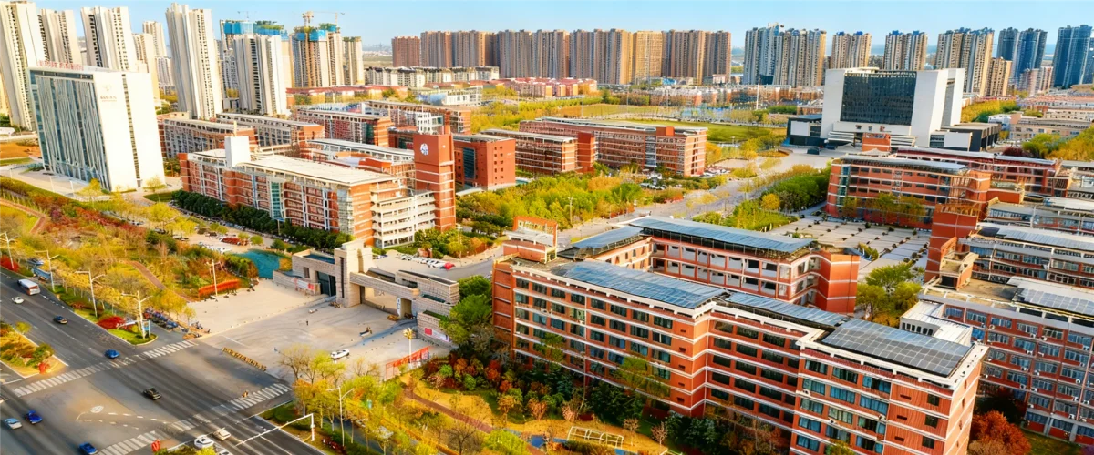 Xinxiang University learning environment