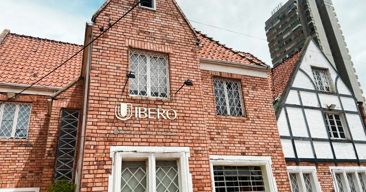 Ibero-american University Corporation campus building
