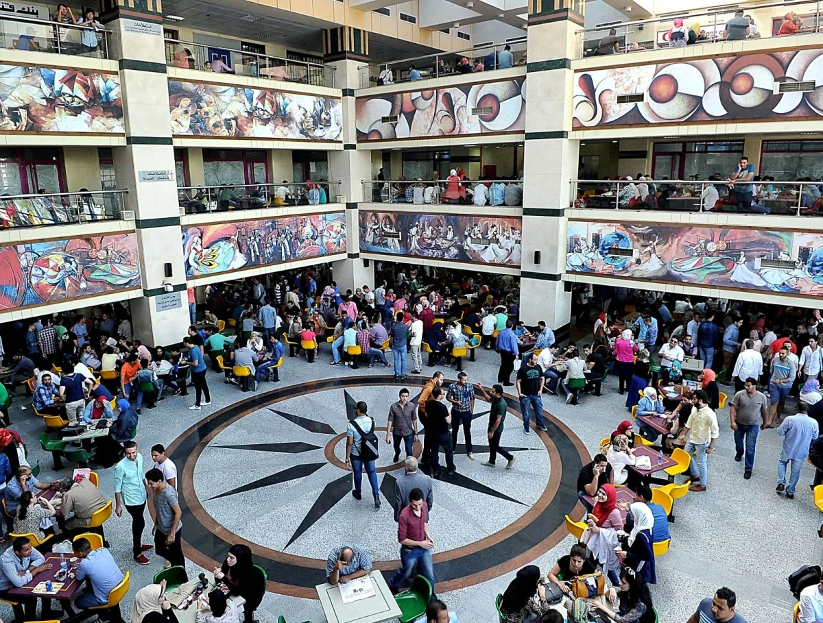 Daily life at October 6 University