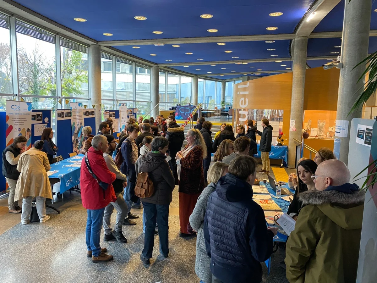 École d'Ingénieurs en Chimie et Sciences du Numérique campus and surroundings