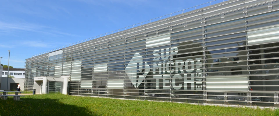 Students at Franche-Comté UniversitySUPMICROTECH-ENSMM