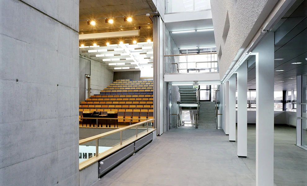 Academy of Fine Arts Münster community on campus