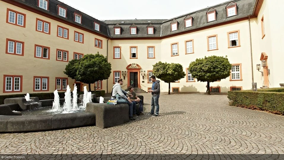 Hochschule der Deutschen Bundesbank institutional building