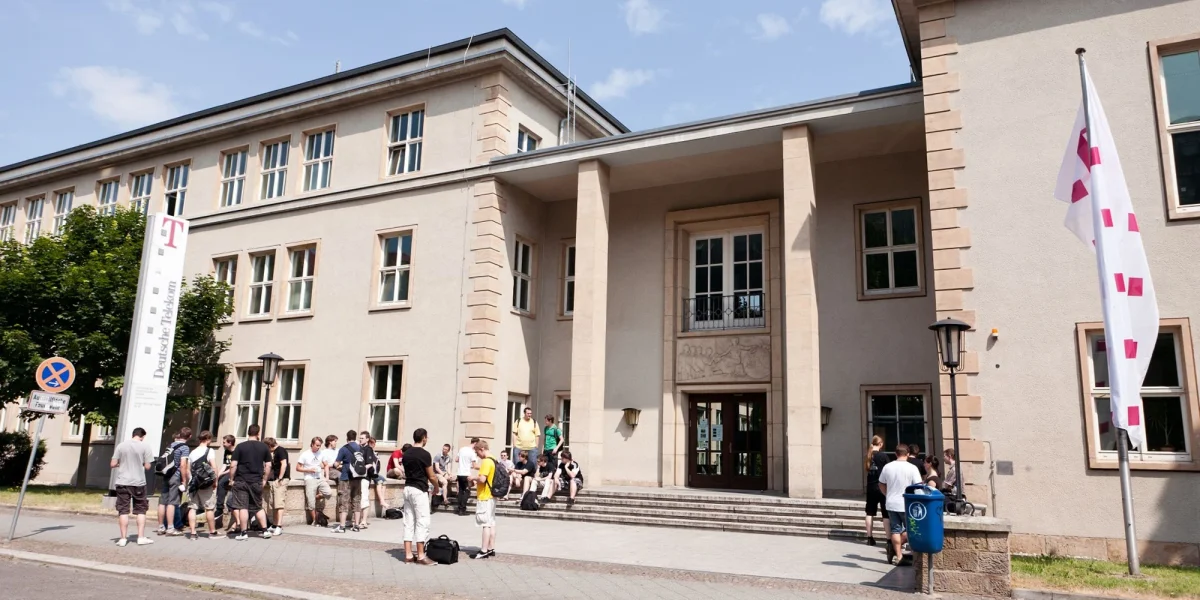 Hochschule für Telekommunikation Leipzig campus building