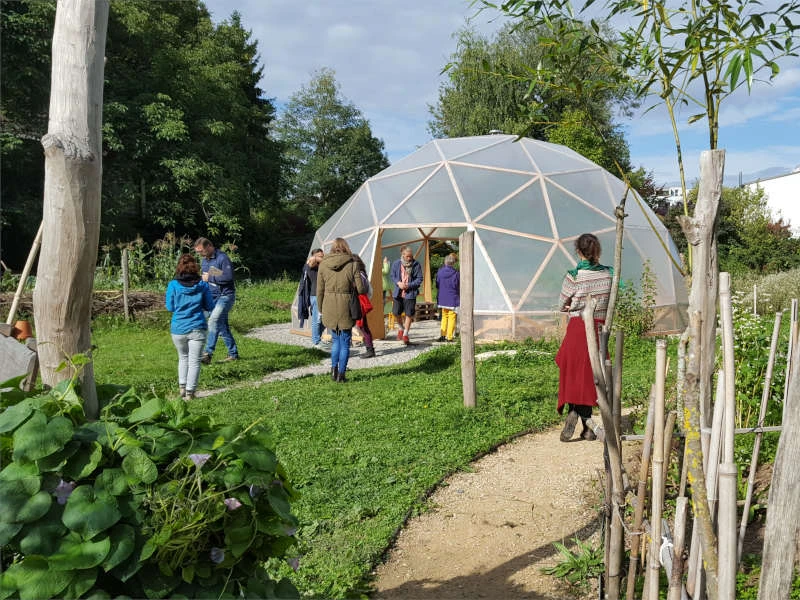 Permakultur Institut community on campus