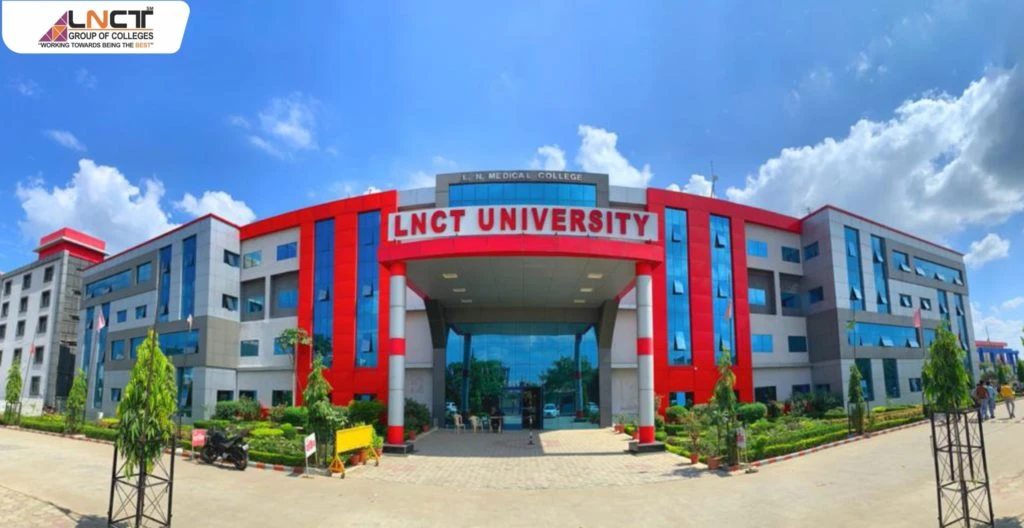 LNCT University campus from the outside