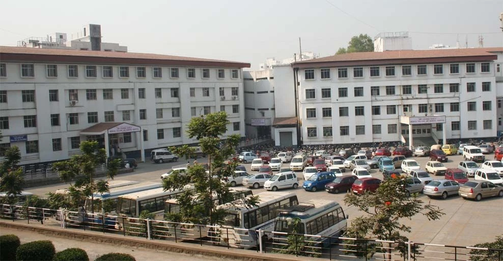 Smt. Kashibai Navale Medical College and General hospital institutional setting